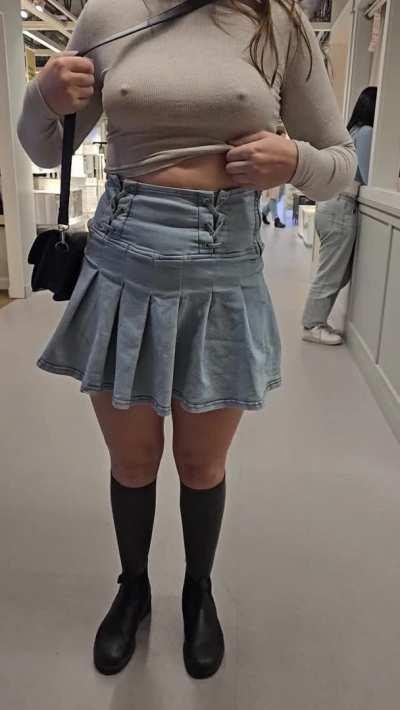 I love surprising people in public