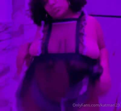 dirty talk , bouncing and clapping