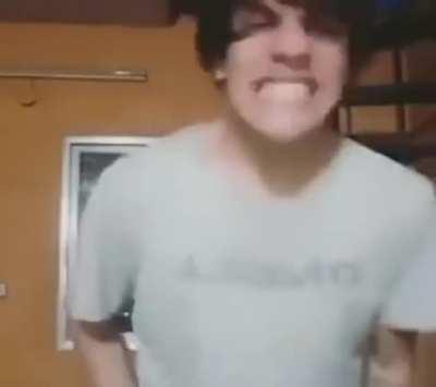 ¿QUERES QUE TE LA PONGA?