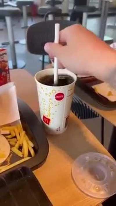 Que pinches bromitas