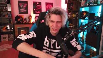 El noruego odia a las mujeres??!?! He has my respect now 😎👌🏻