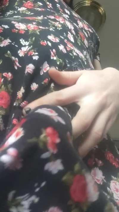 I should be allowed to wear a dress I'm too much of a slut 😆