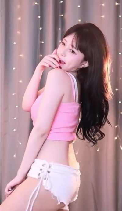 I really want to have sex with her 🥵