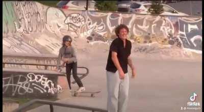 How to avoid skatepark collisions 101