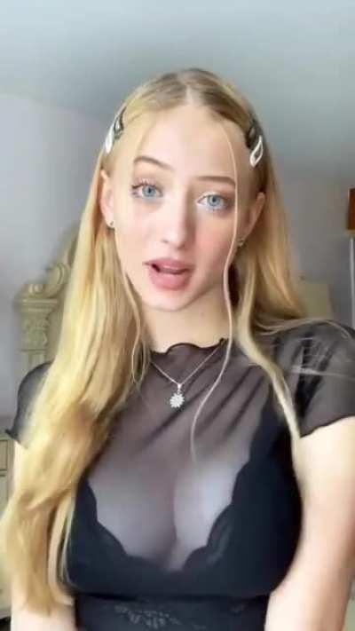 Happy 18th, Sophia! 🎉🎊❤️