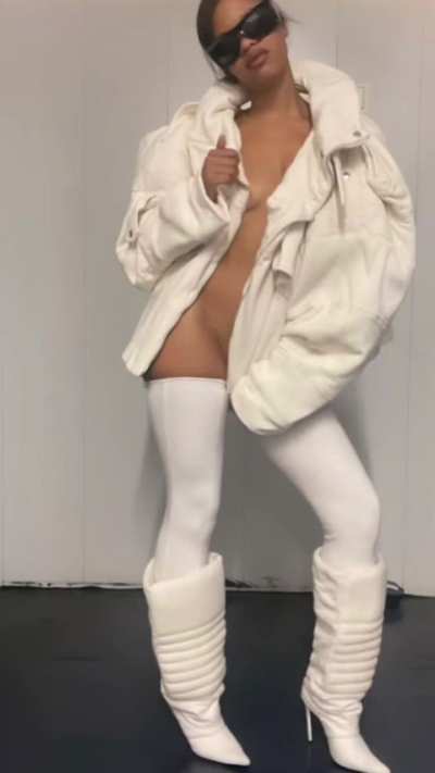 @opium_00pium PLAY THIS