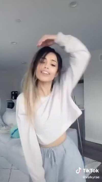 She’s such a perfect little slut 😍