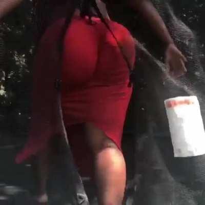 Playtime with thick mama 2. Her fat ass gets struggling to go in 🍑🍑❤️