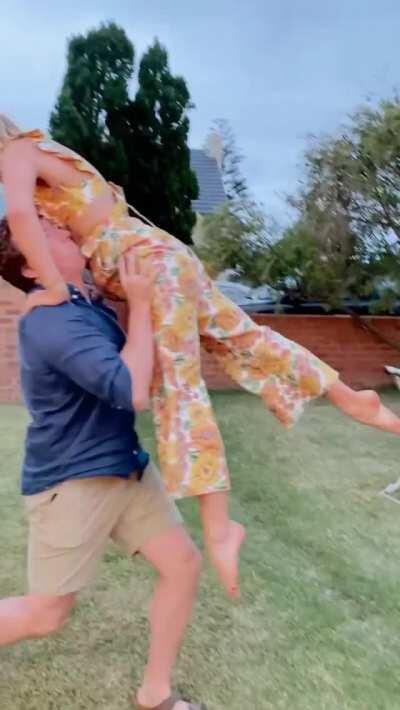 WCGW doing the dirty dancing