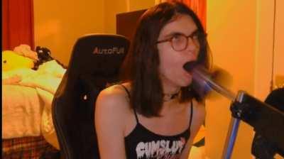 Warming up my throat pussy!!