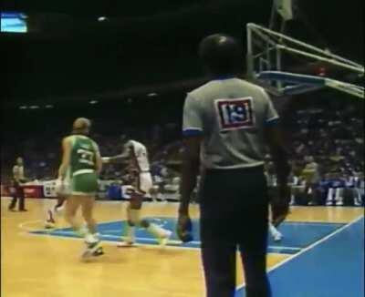 Larry Bird dropping dimes