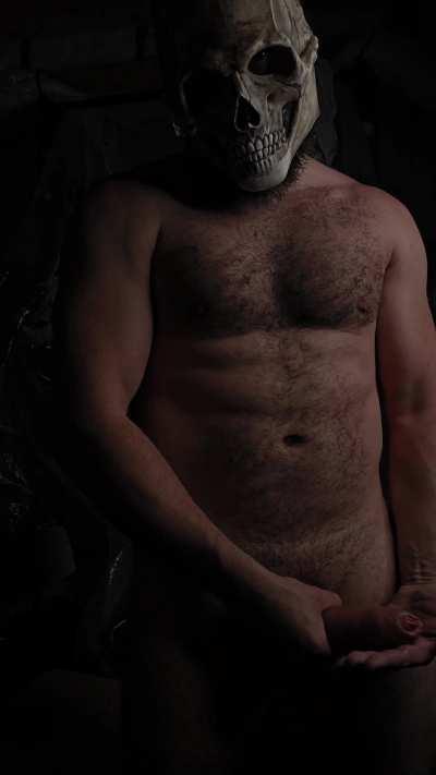 Need someone to throat fuck tonight with my fat 8 inch cock