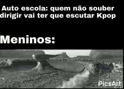 O nome do canal do YouTube da pessoa que fez essa edit do doc é ripinho films, mas o meme fui eu quem fiz