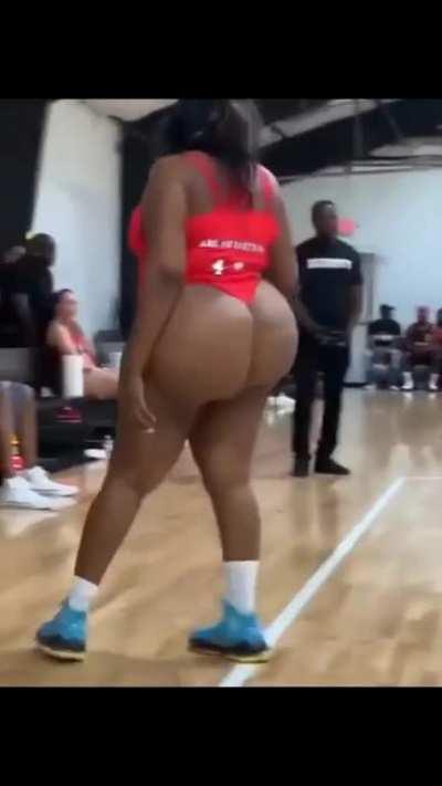 Buns And Basketball League