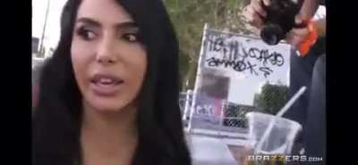 Lela fucks paparazzi