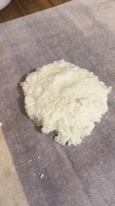 deviled egg burger 😎