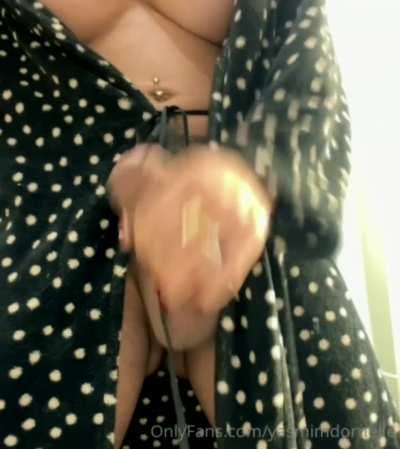 Yasmin Dornelles Strokes her big cock