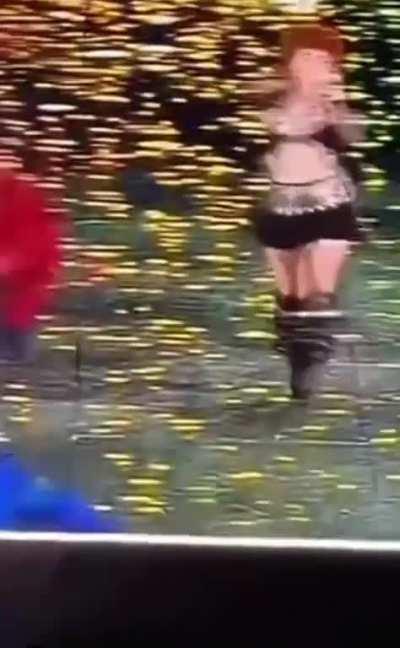 Taylor Swift calls Ice Spice to sing Karma remix in New Jersey !! 💙 #taylorswift #viral #karma