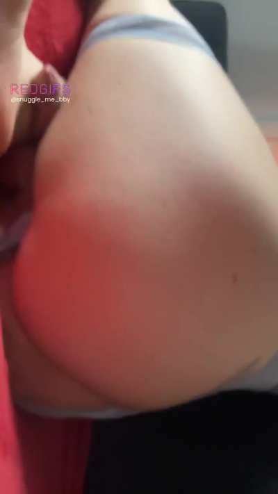 Do you like my booty? 🫶