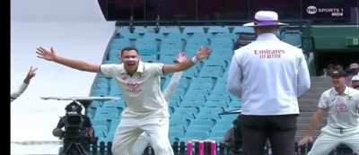 Bro's gonna announce his retirement soon after this match !