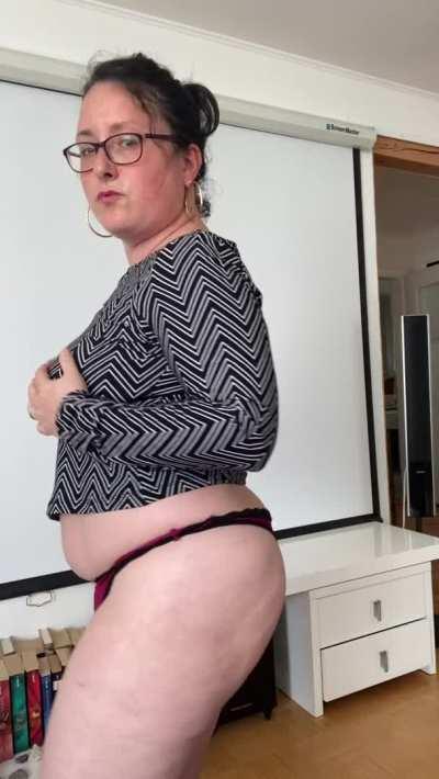 Tell me what you want, I will do it all while i scream your name out of lust🥵