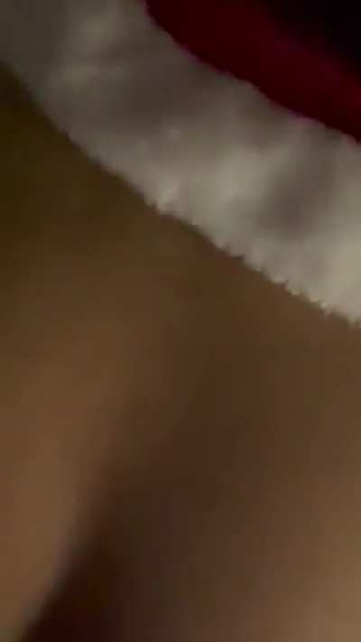 Merry Christmas from me and my little perra