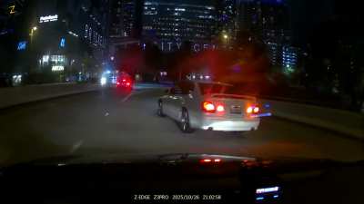 Three lanes, no signal, and a cutoff  [oc]