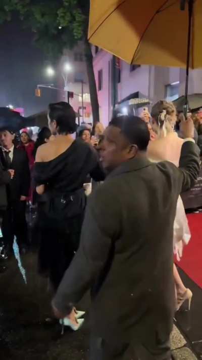 Hunter Schafer leaving the Carlyle hotel to go to the Met after party