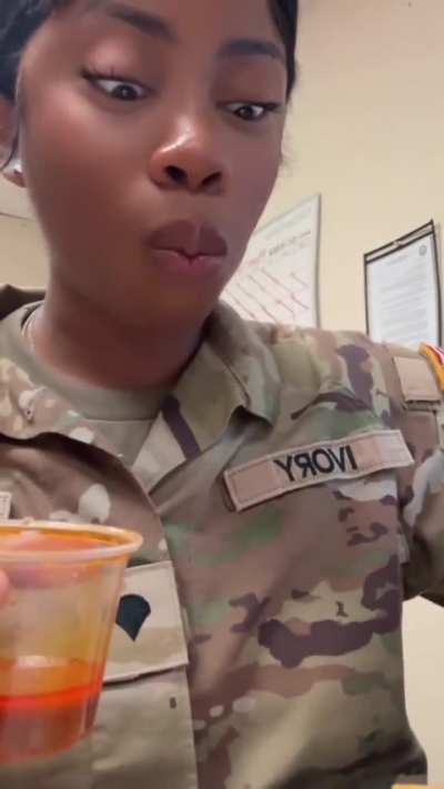 tell me watching that fatass mouth open up wide and devour everything in sight isn’t sexy 🥴😵‍💫😵‍💫😩😩