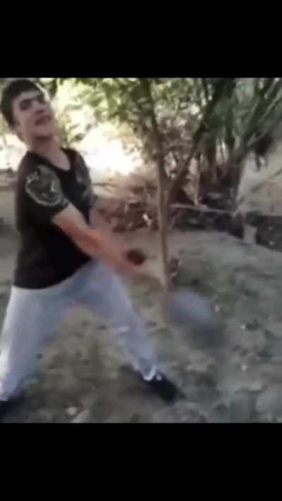 avarage bosnian teenager activity 🇧🇦