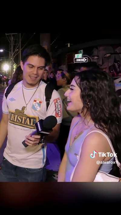 She Wants At Least 8 Inches