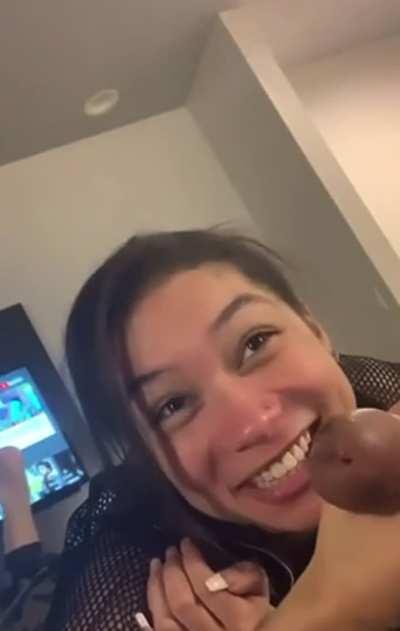 A cute relaxing blowjob