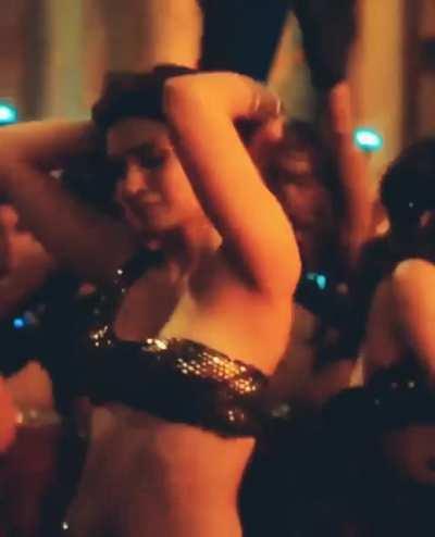 kriti sanon really deserves the title 