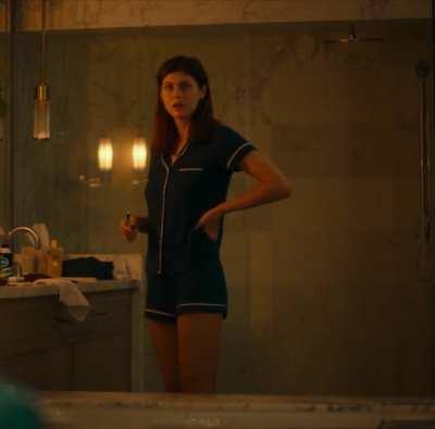 Leggy in The White Lotus S01E04 (2021)