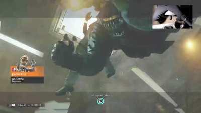 (VOLUME WARNING) This has never happened to me, pardon my reaction I was a little drunk