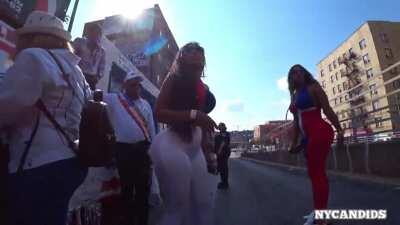 Candid Ariiela video, that azz phat af