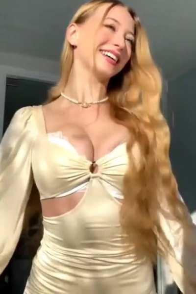 Shaking what she’s got!