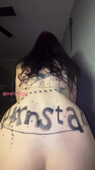 Fuck me like a pornstar 😏