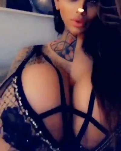 Nicki Valentina Rose (TS)