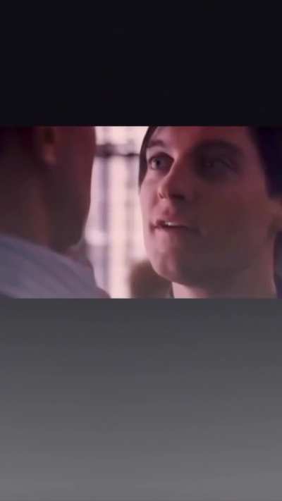 Spider Man, gay in home