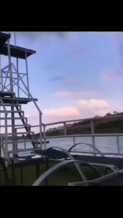 HMFT after back goes *imma head out*