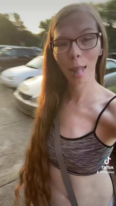 We motherfuckingoutside I was showing my panty