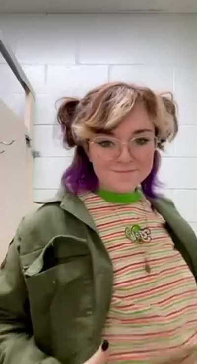 love sending my bf vids like these on break 🥰