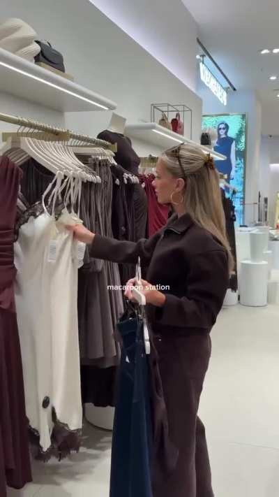 'Come shopping with me for New York at the Midcity Forever New store' - IG March 2025
