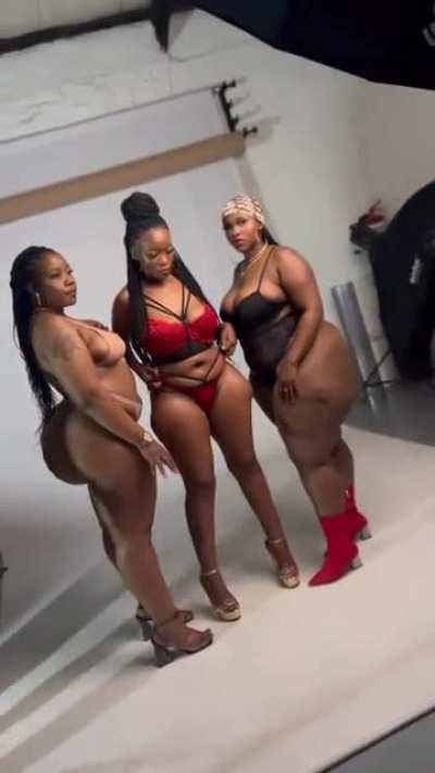 📽🍑🍑🍑Some shot hit 2.