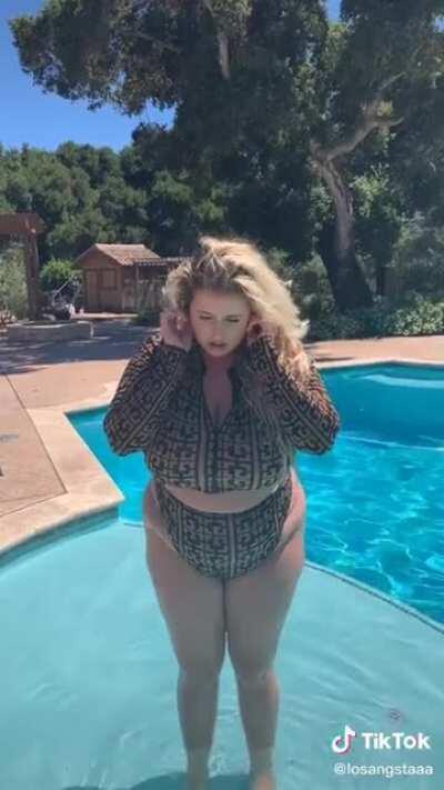 TikTok: @losangstaaa
