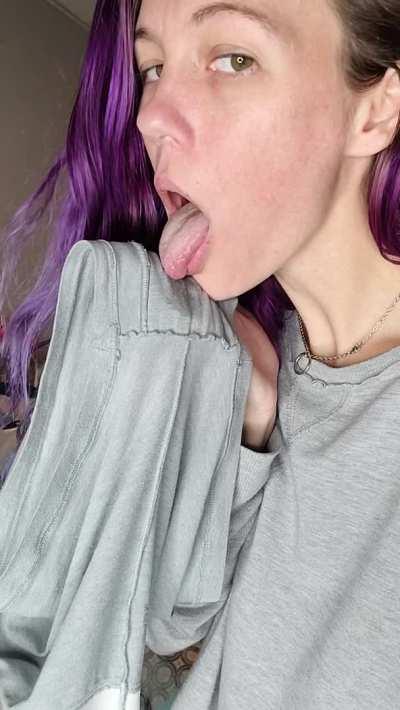 Just getting a little taste 😋