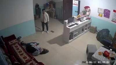 被织女逼疯的蝈蝻