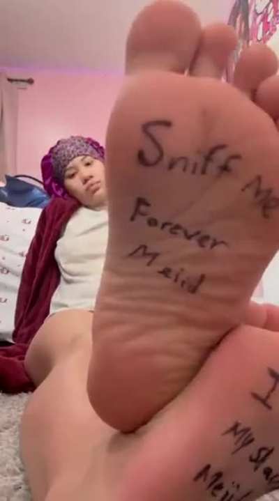 Another Custom JOI Video by Her. 💖 Her feet👣 my name✍️. She owns me again. 💘 #ᴛʜɪꜱ.ɪꜱ.4.ᴋɪɴɢ.ᴍᴇɪɪᴅ 👑