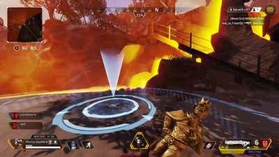 Apex: Releases mobile respawn beacon making it even easier to respawn eliminated teammates Randoms as per usual: